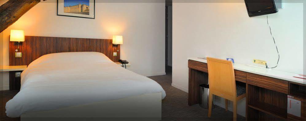 The Originals City, Hotel Le Coeur D'Or, Sedan Est Douzy المظهر الخارجي الصورة