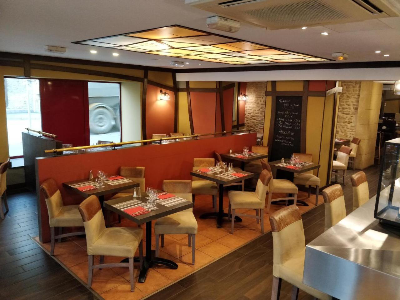 The Originals City, Hotel Le Coeur D'Or, Sedan Est Douzy المظهر الخارجي الصورة
